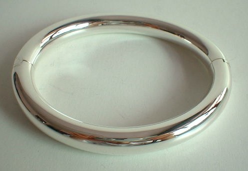 sterling silver Oval Shaped Silver Bangle (Hollow Tube)