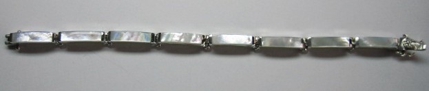 sterling silver Bracelet with mother of pearl.