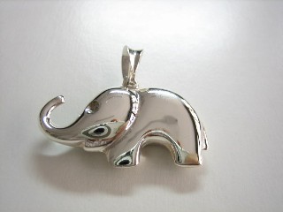 sterling silver Silver Elephant Charm (Medium)