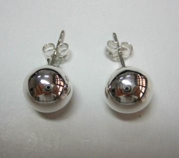 sterling silver Silver Ball Stud Earrings.